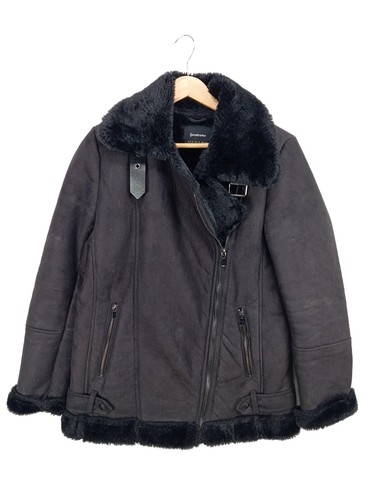 Stradivarius veste fausse - en,