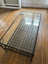 Table basse en fer forgé et verre