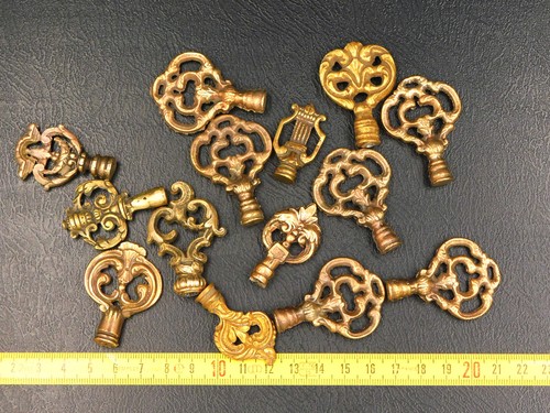 Lot anciennes têtes de - 14,
