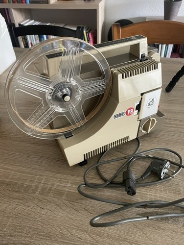 Projecteur film super 8 - film,