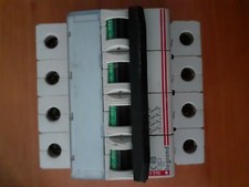 Disjoncteur Legrand - 10KA - Tétrapolaires - 4P - 40A courbe D Vis/Vis