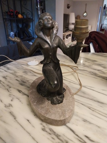 Lampe art déco - art, statue