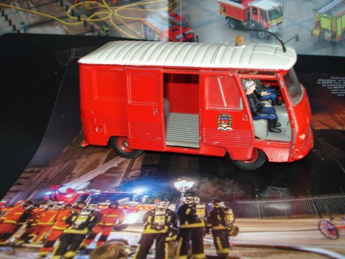 Peugeot pompier - ,