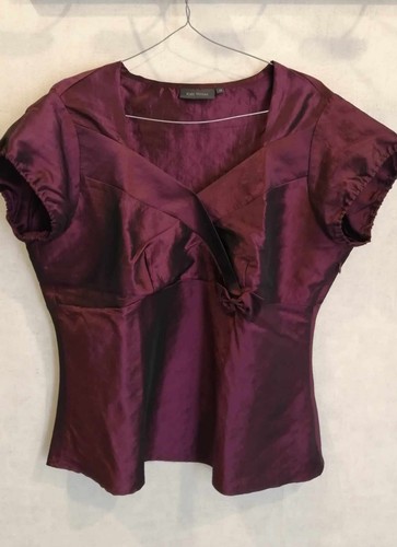 Blouse violette satinée