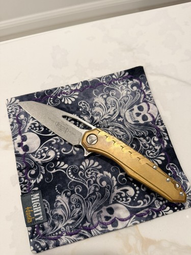 Microtech brass sigil with - brass,