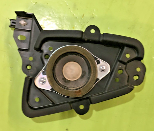 Haut parleur avant - haut-parleur,