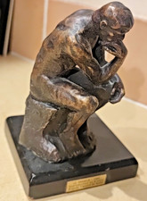 Statue LE penseur Auguste