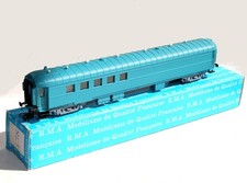 RARE! RMA HO 438 VOITURE BAR