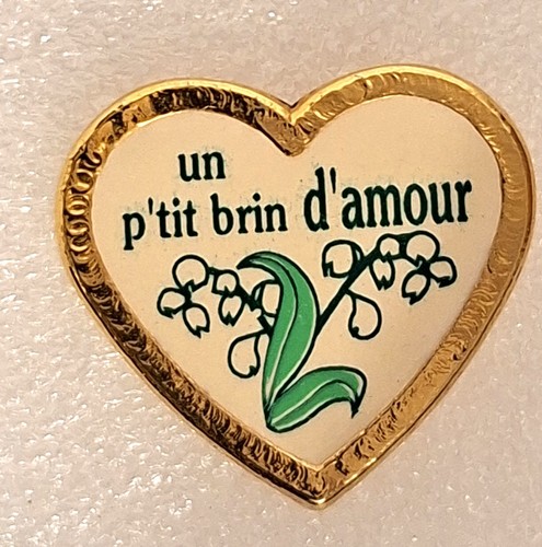 Pin brin muguet avec - pin’s,