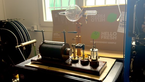 Antique medical ray science - medical,