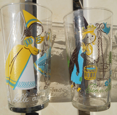 Lot verre ancien a - ,