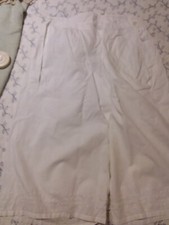Culotte Ancienne Brodée 