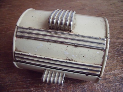 Ancien distributeur - ancien, de