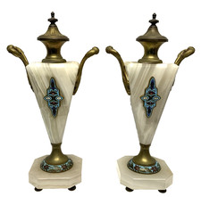 Paire de jolies CASSOLETTES