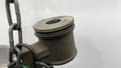 Triangle inferieur avant - , droit