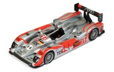 Miniature Voiture Auto 1:43 Ixo AUDI R10 TDI LE MANS Modélisme Statique Diecast