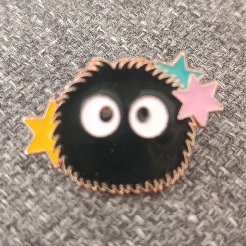 Pin broche émaillé - pin's,