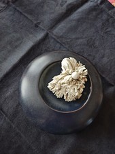 Décoration en terre cuite