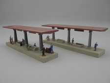 2 quais voyageurs avec 11 personnages - Jouef 862