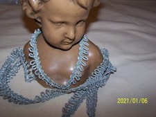 Ancien galon dentelle. Couleur