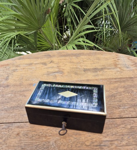 Coffret boite timbres - boite,