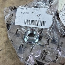 Écrou de roue Piaggio