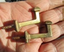 1 Petit Crochet Laiton Barre