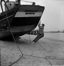 Portrait femme suspendue