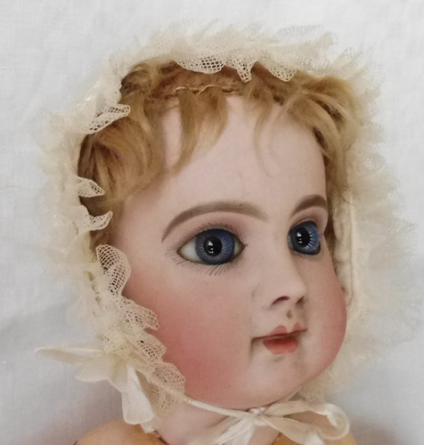 Bonnet ancien dentelle et - ,