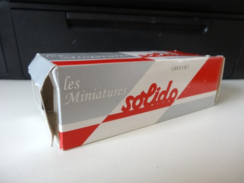 Lot boites les - 3,