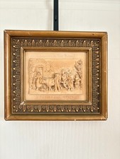 Ancien Bas Relief Souvenir