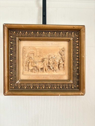 Ancien bas relief souvenir - ancien,