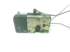 SERRURE DE PORTE AVANT DROITE