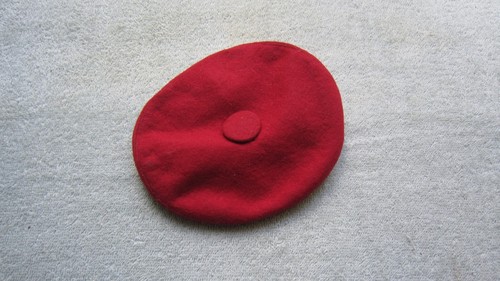 Vetement poupee vintage beret - vetement,
