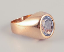 Bague en or 18 carats ornée