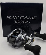 Moulinet Shimano Bay Game 300HG Baitcast main droite du Japon