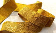 ANCIEN  GALON  FIL  OR  XIX EME  0,97 METRE SUR 3 CM  N°1