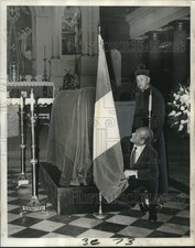 1970 Press Photo Gen. Charles