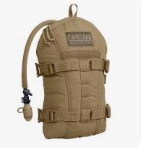 Nwt compact camelbak - compact,