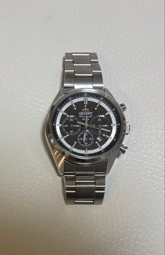 Montre chronographe solaire