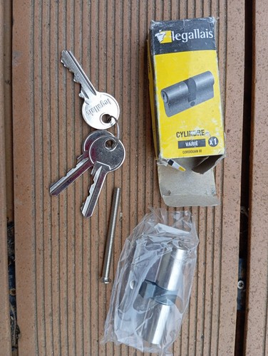 Neuf cylindre securite de - neuf,