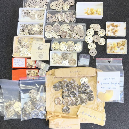 Horlogerie gros lot pièces - gros,