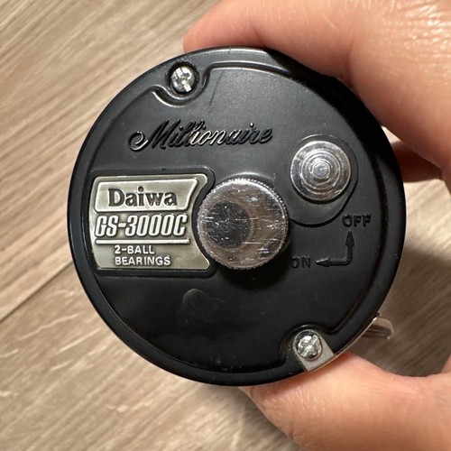 Moulinet appât daiwa old - moulinet,