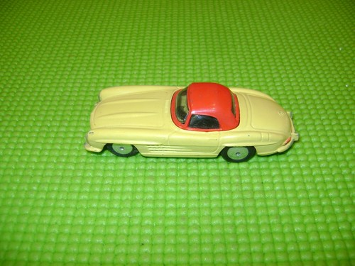 Corgi toys 304 mercedes - toys, benz