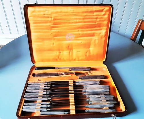Coffret pièces service - coffret,