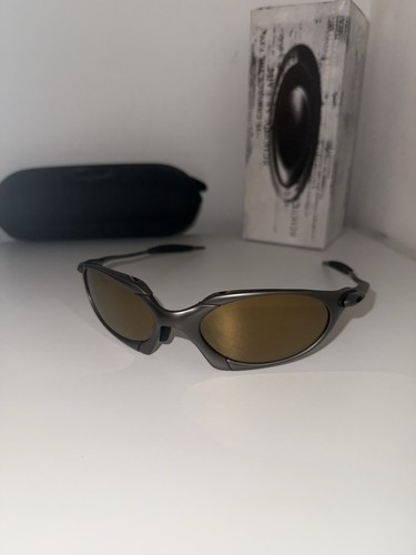 Rare oakley sunglasses romeo - rare,