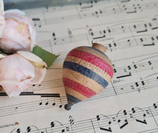 ANCIENNE TOUPIE EN BOIS JOUET ENFANT