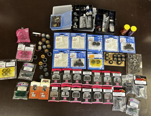 Lot pièces kyosho - lot,