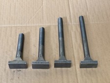 Lot de 4 T de bridage filetés