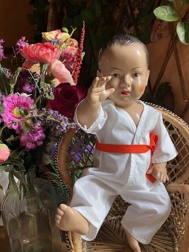 Poupon neuf fait asiatique - neuf,